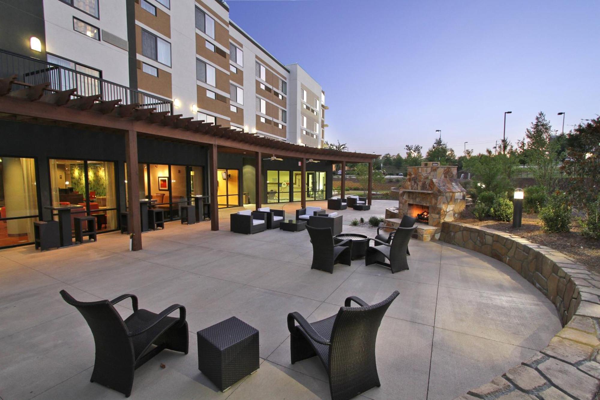 Courtyard By Marriott North/triangle Town Center 3* Raleigh