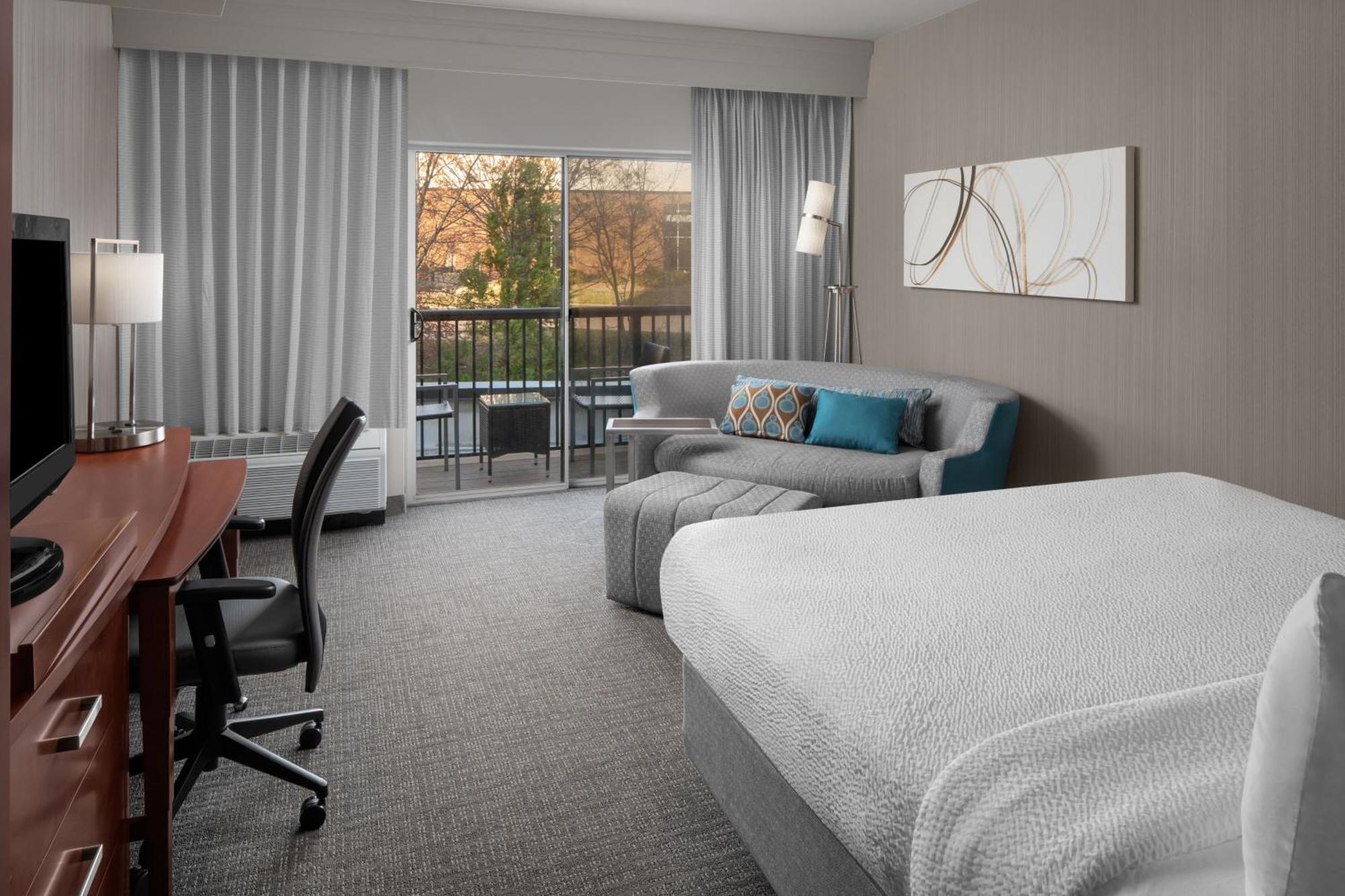 Courtyard By Marriott North/triangle Town Center 3* Raleigh